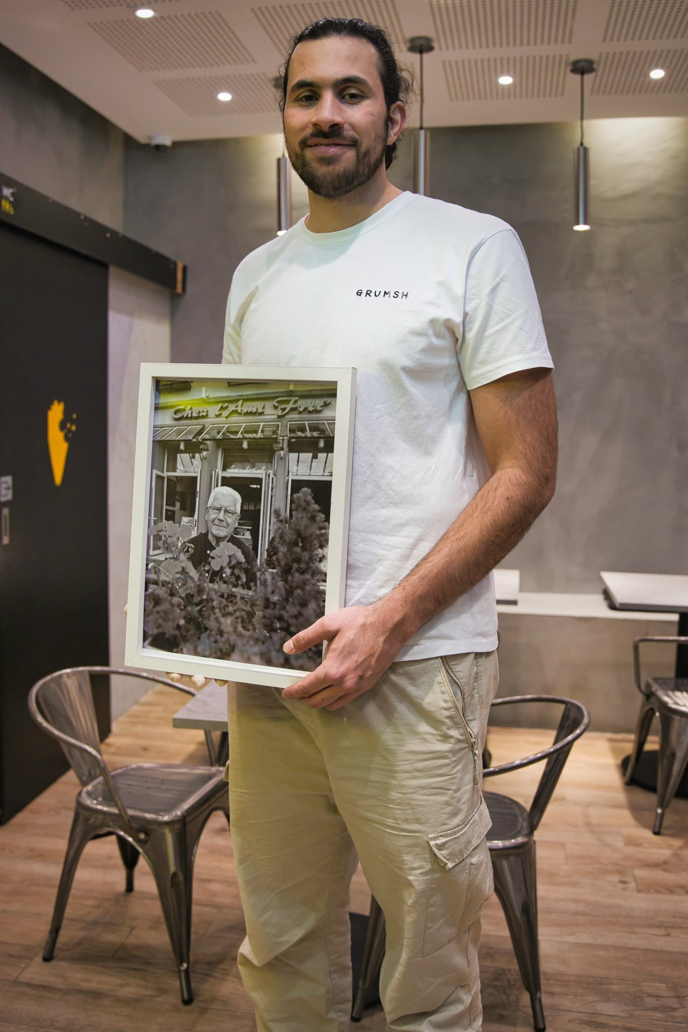 Le fondateur de Grumsh dans son restaurant à Colmar